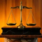 Iniciar un proceso penal con juez instructor de oficio